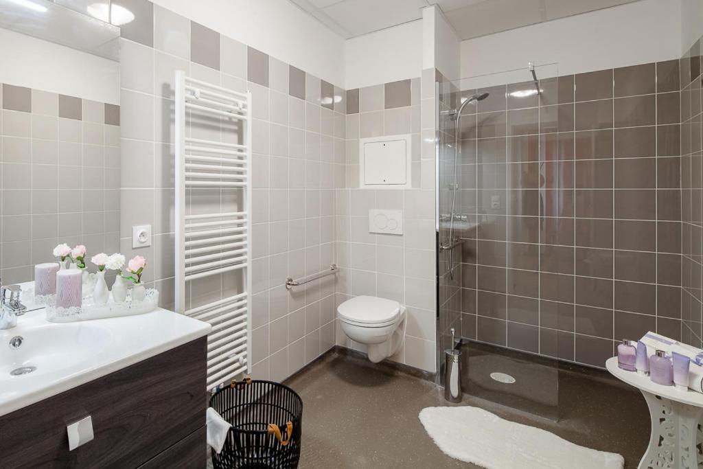 Zenao Appart'Hotels Suresnes Extérieur photo